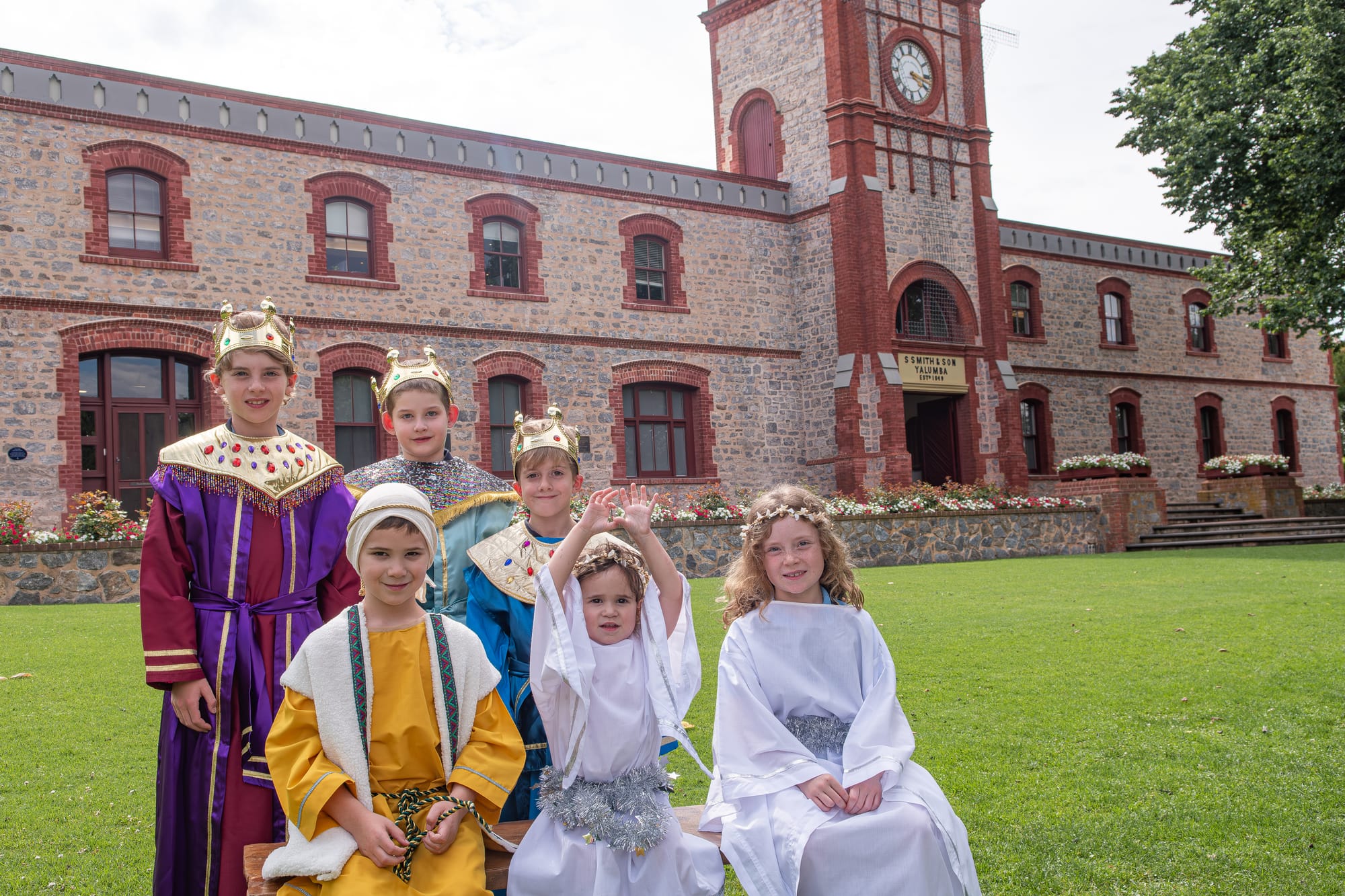 Celebrate the spirit of Christmas at the Yalumba Community Carols by Candlelight