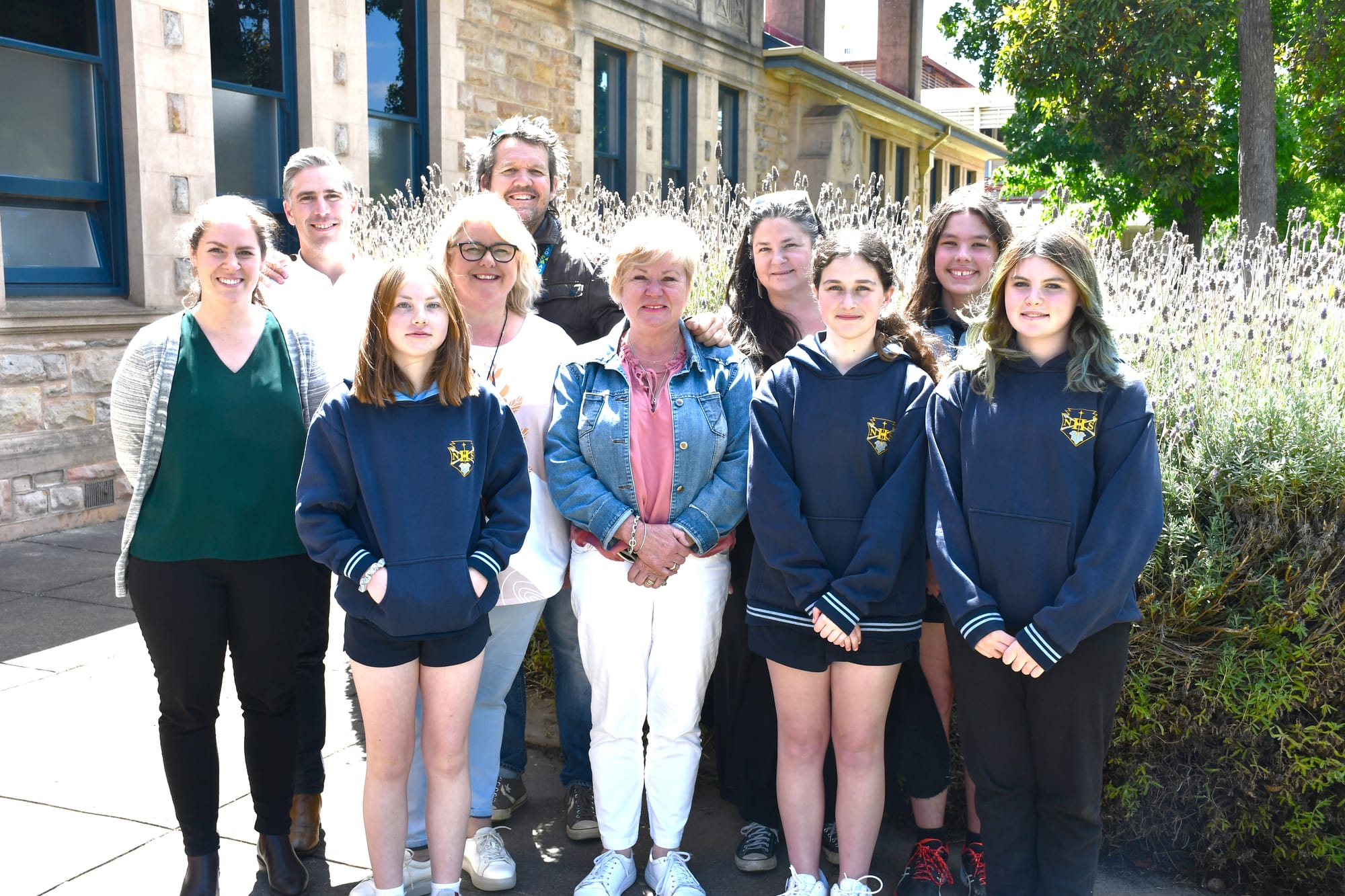 Vine Inn golf day supports disadvantaged