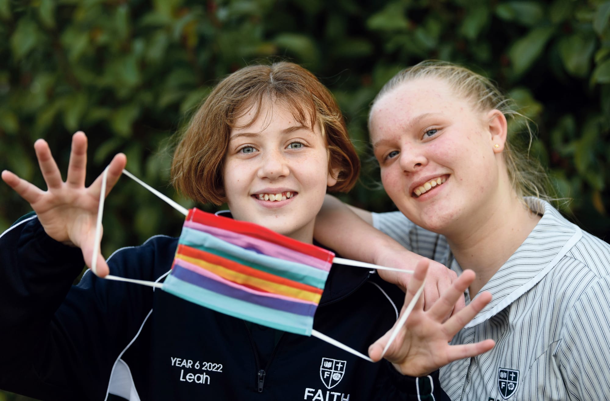 To mask or not to mask