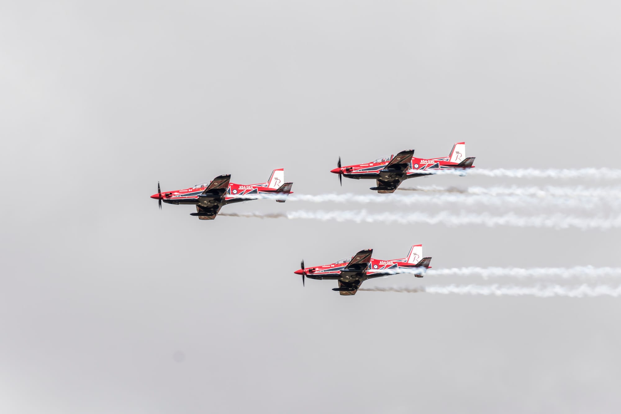 It is hoped some of the Roulettes will be at the 2025 Barossa Airshow.
This photo by Allan Griffin from 2023 at the Rowland Flat Airfield.