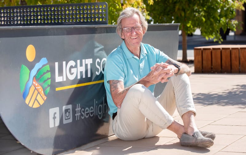 Destination brand for Light