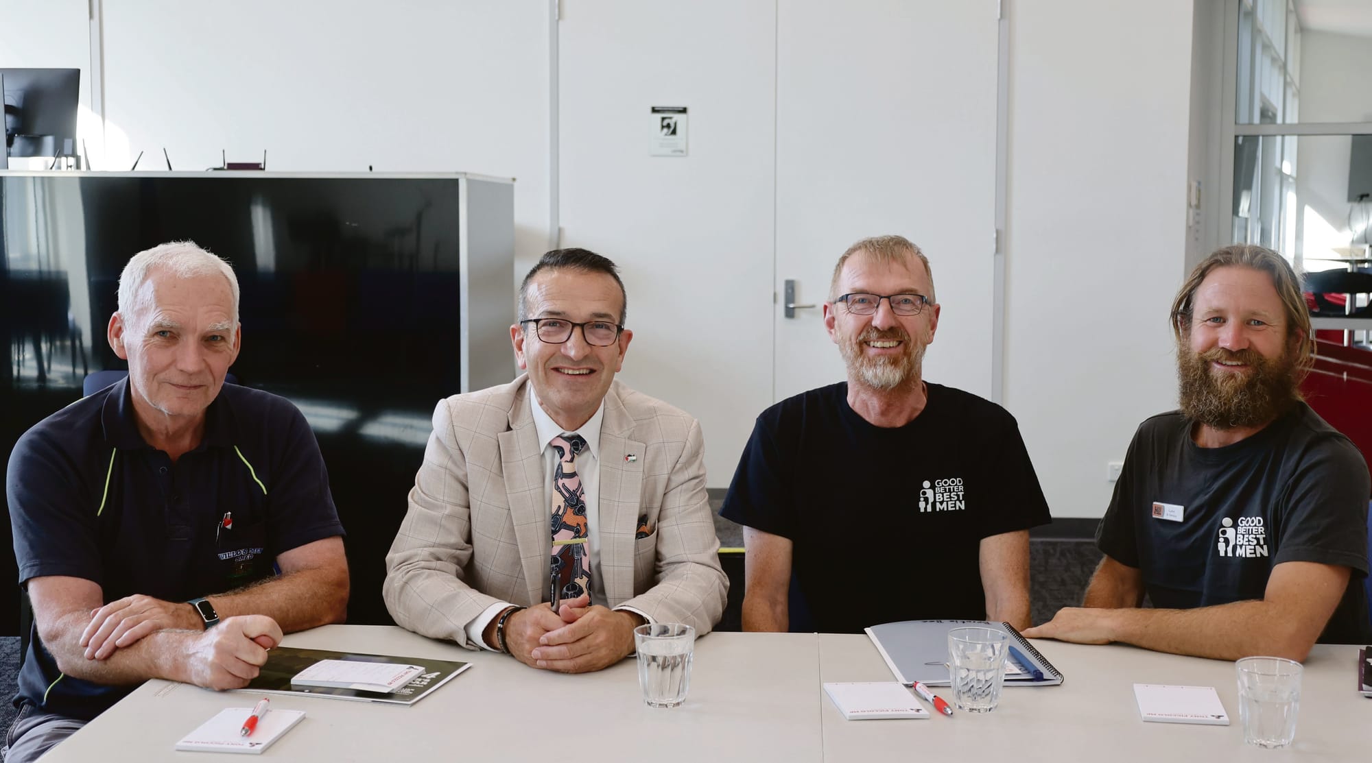 Men helping each other at Gawler