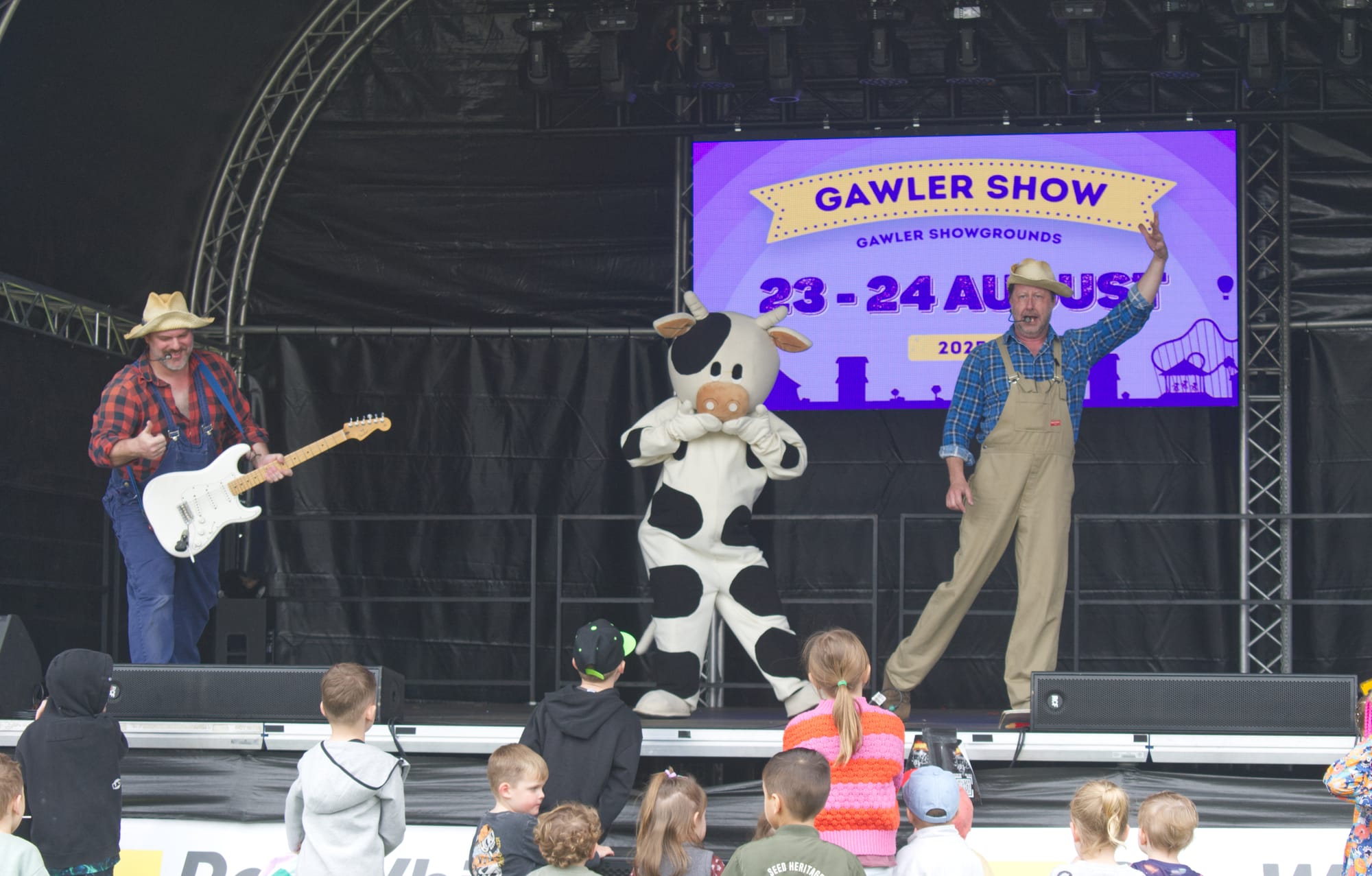 Over 25,000 visitors