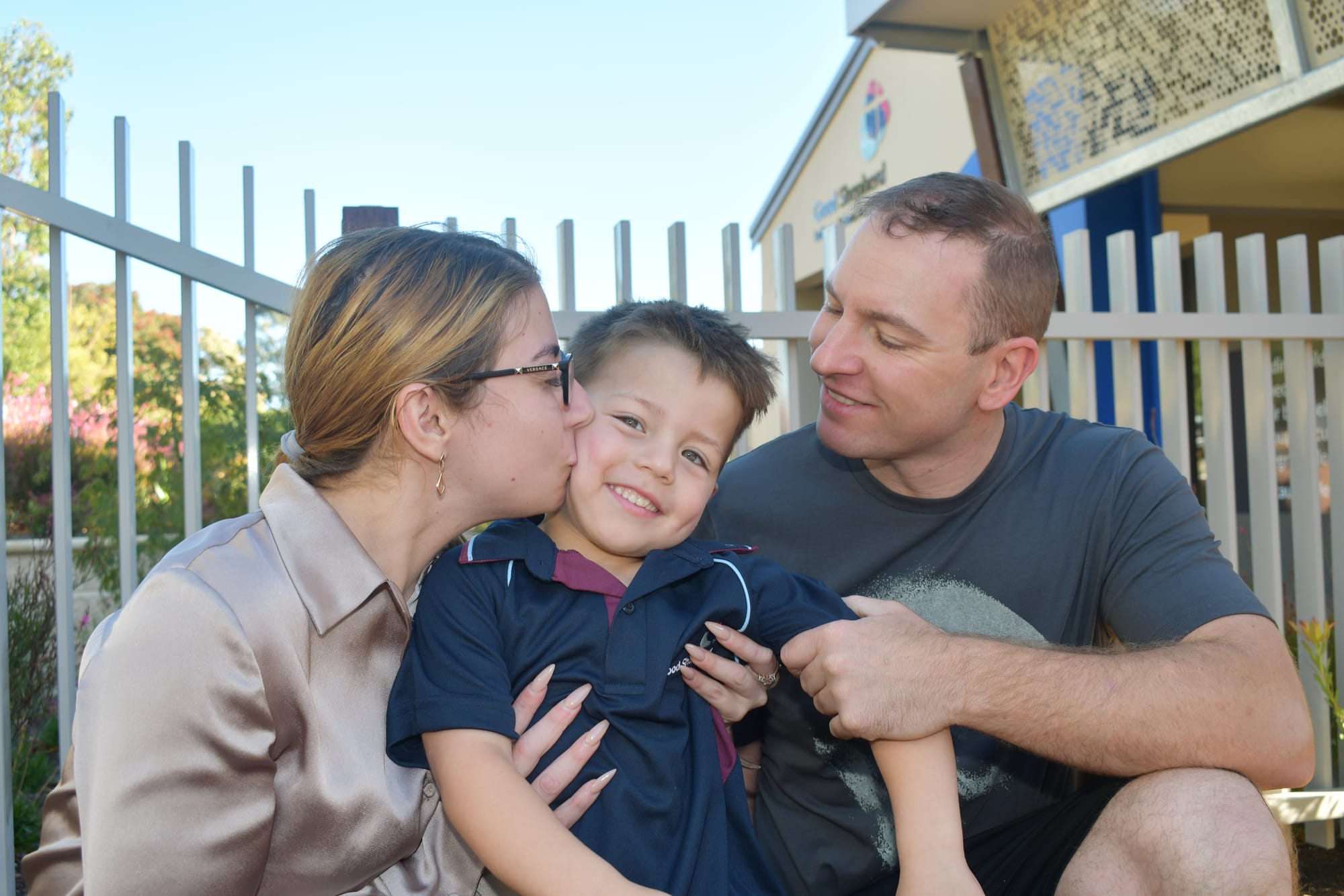 Time to kiss and drop!