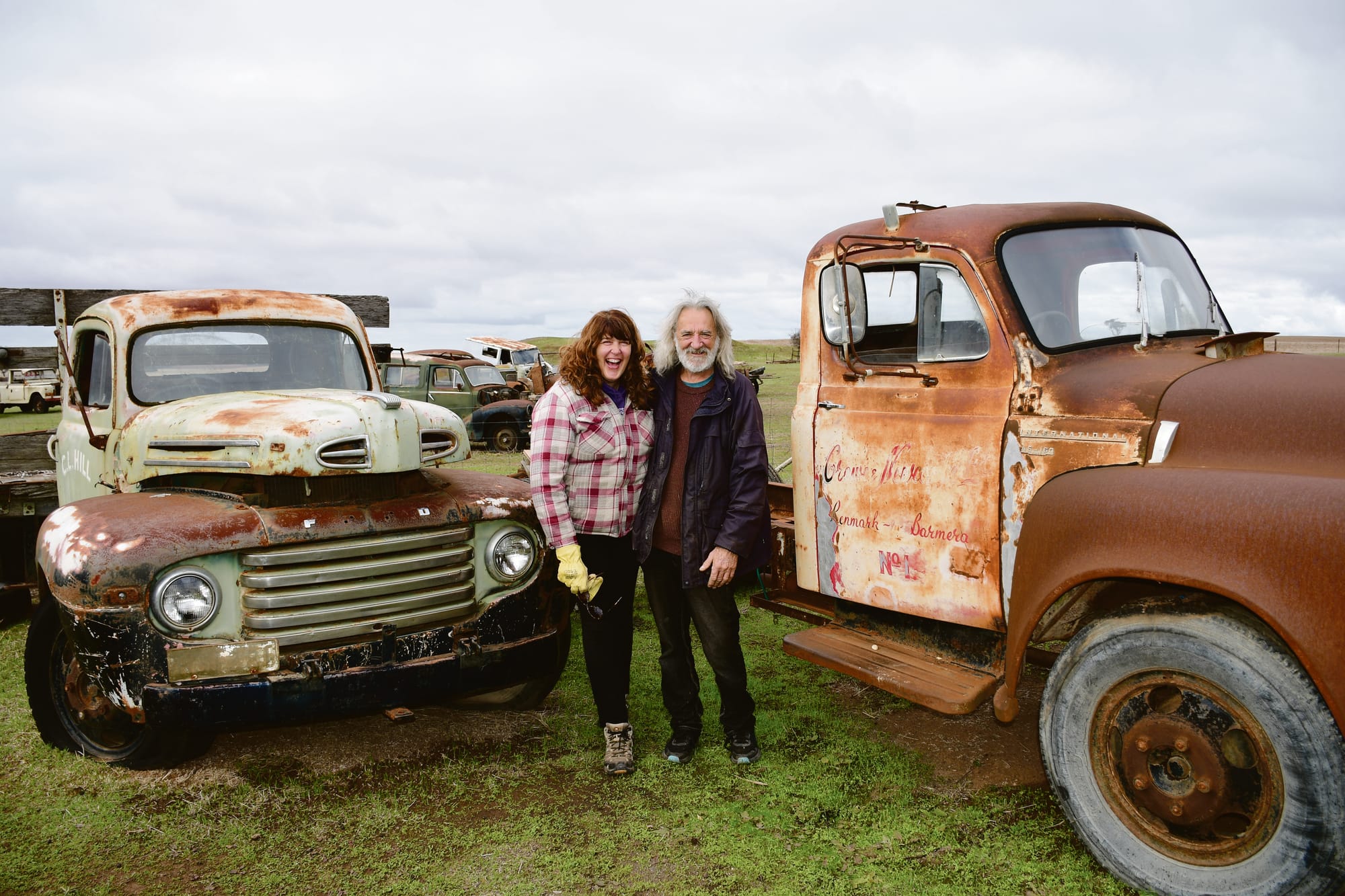 Antiques and collectibles - Vintage lovers playground