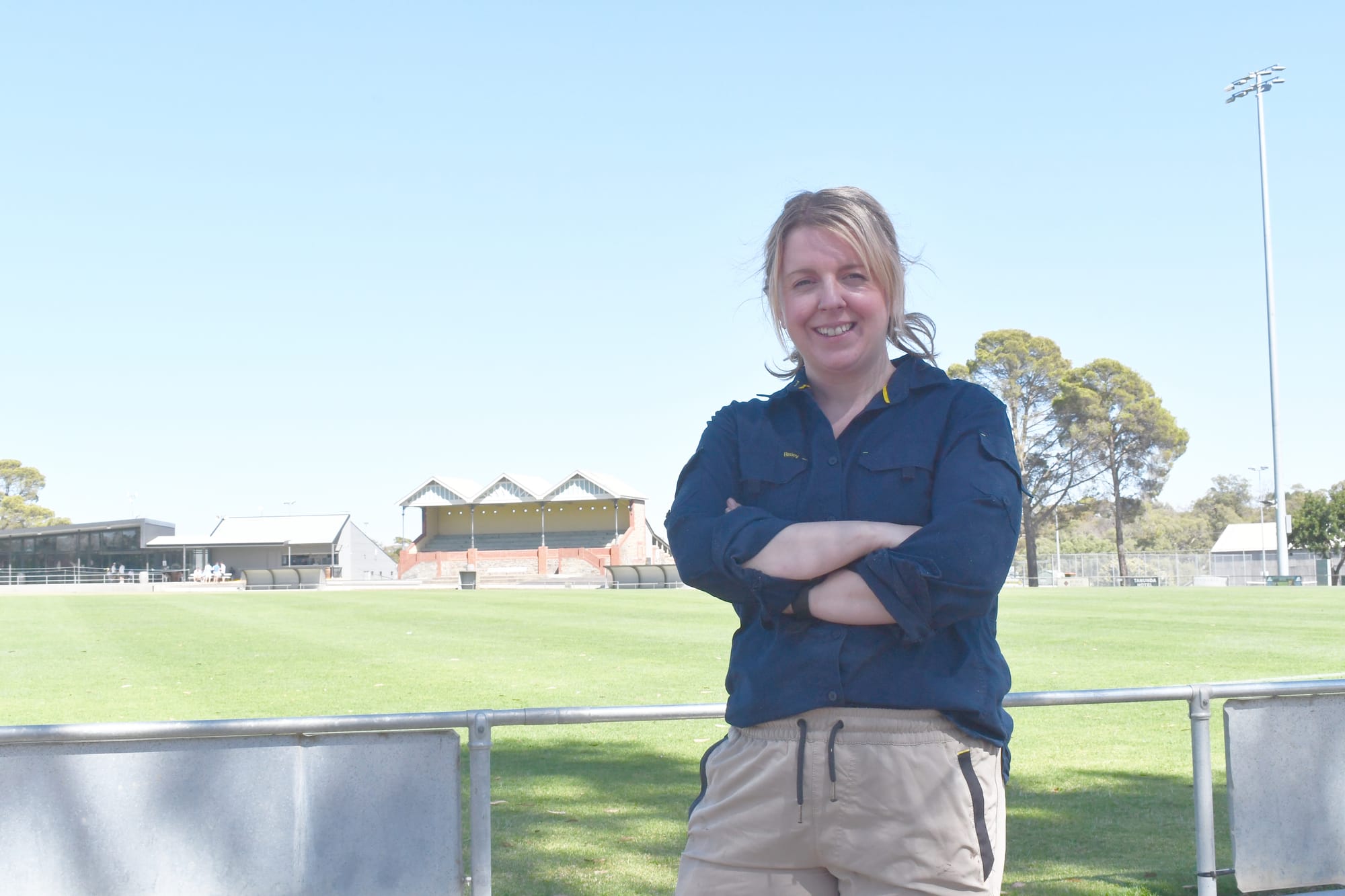 Hollie raises a hand to help out at Vintage Festival