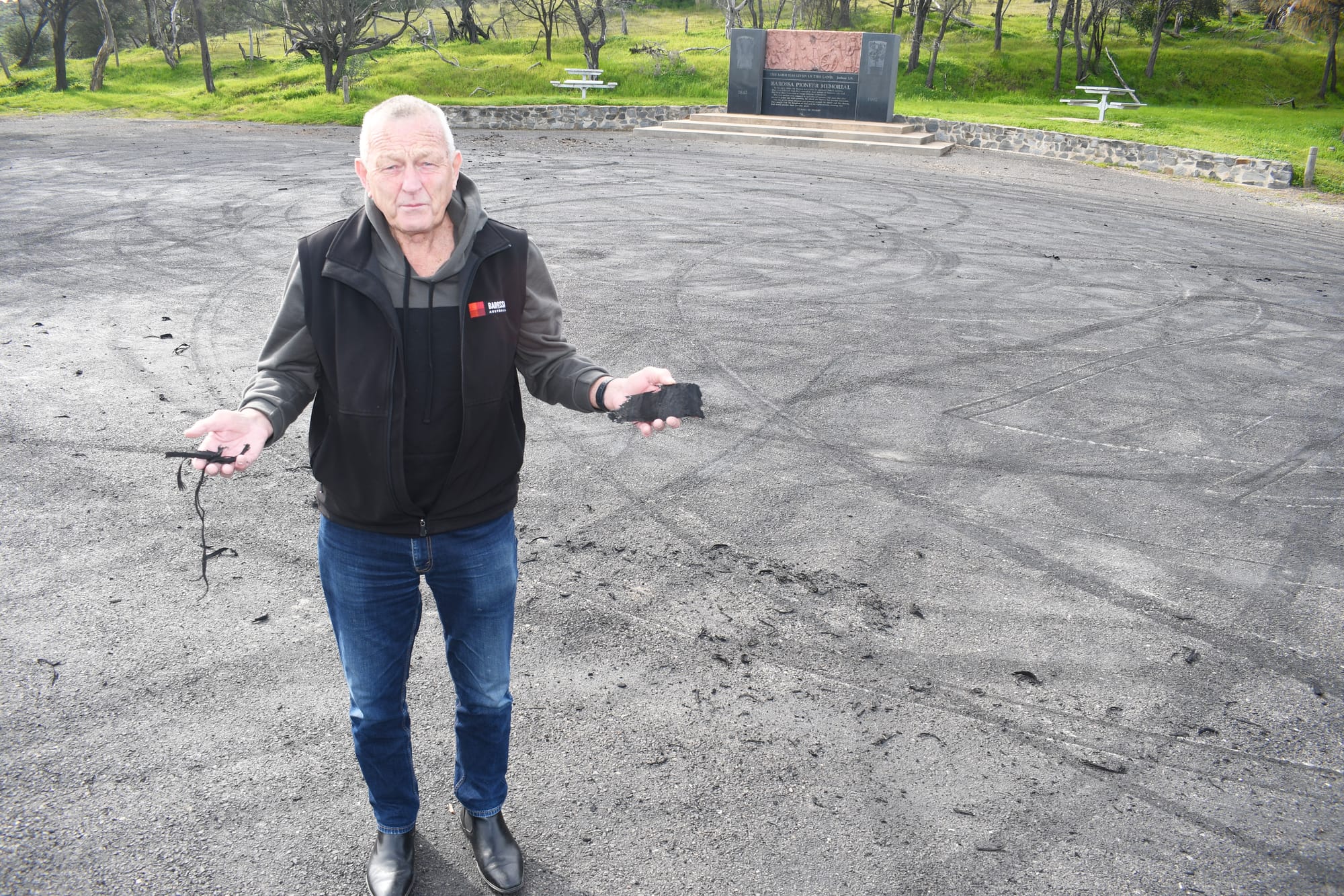 Mengler’s an en-tyre mess