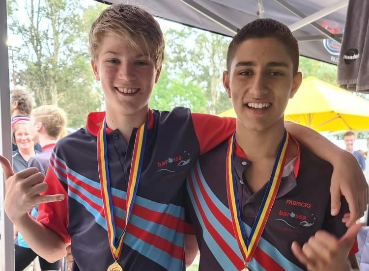 Swimmers fundraise for Queensland