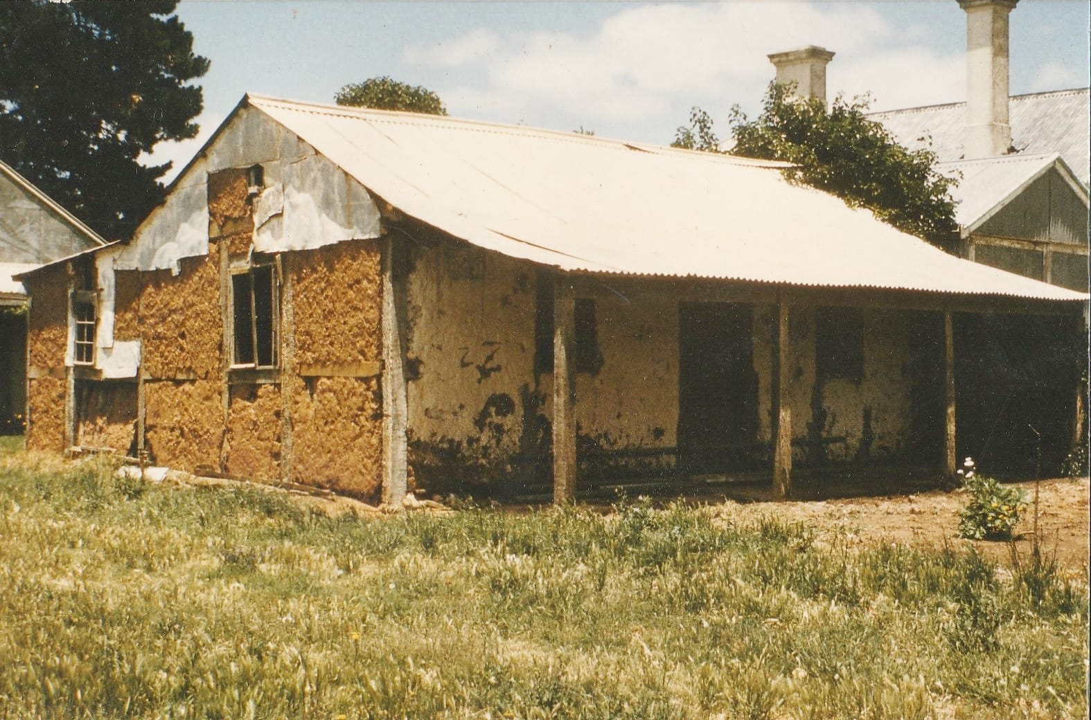 A toast to celebrate 40 years of Luhrs Cottage
