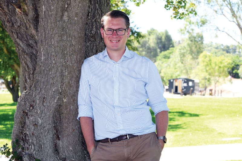 Hospital and water top priority for Stephan