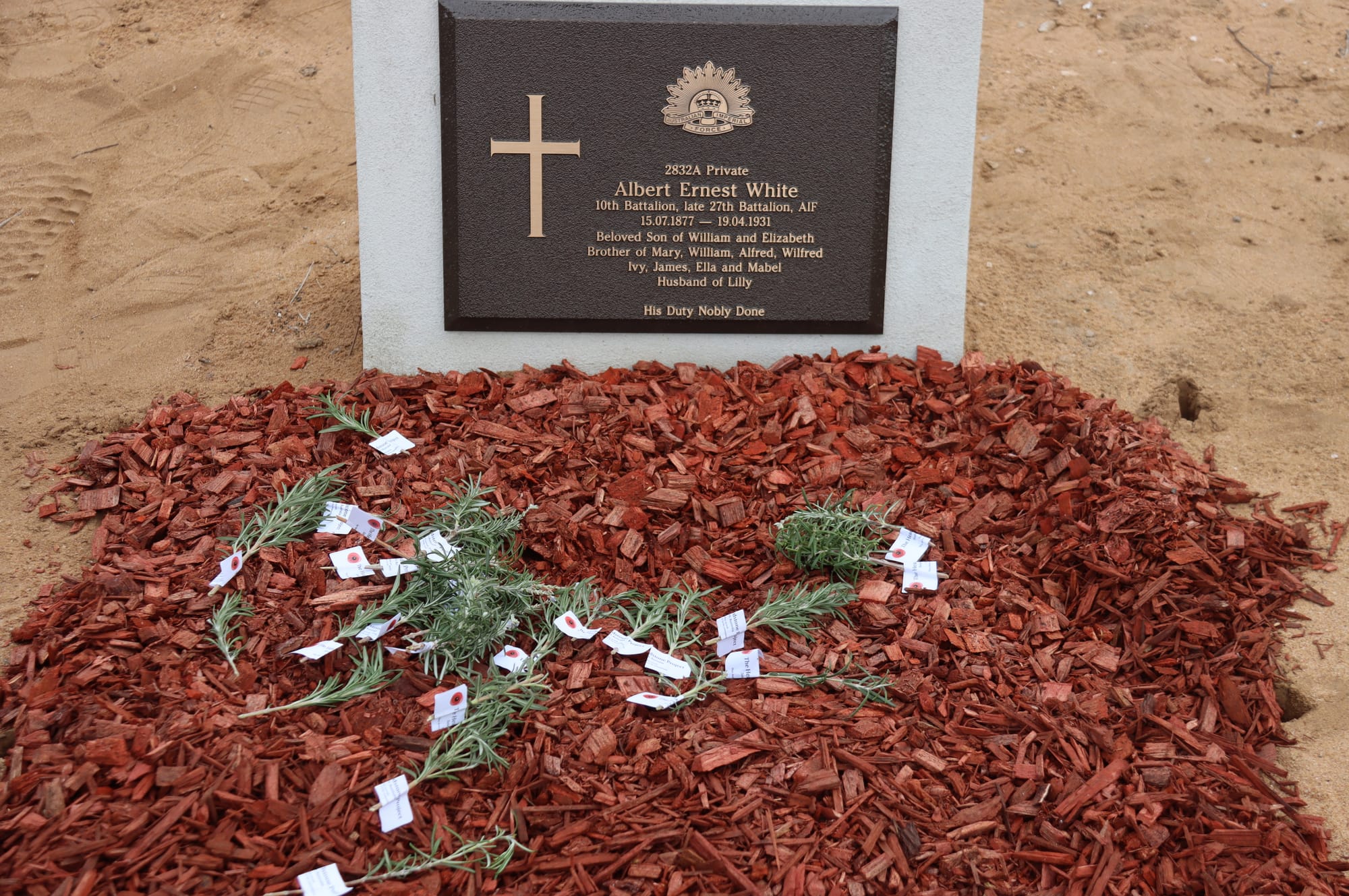 Private White’s WWI service honoured at Swan Reach