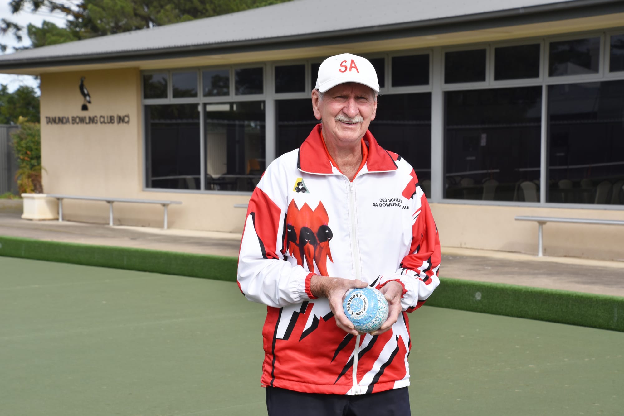 Des armed for Australian Championships