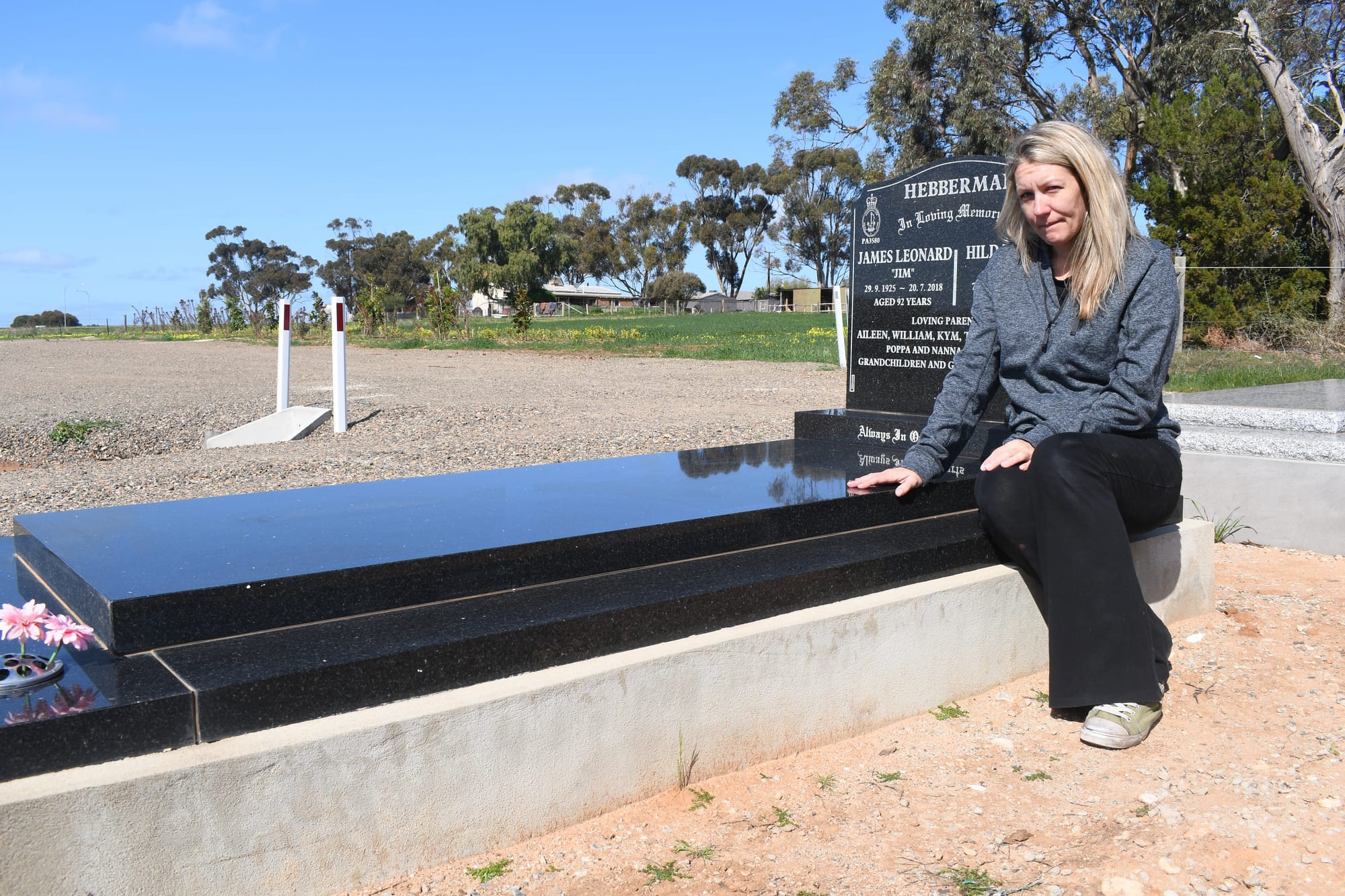 A grave problem at Freeling