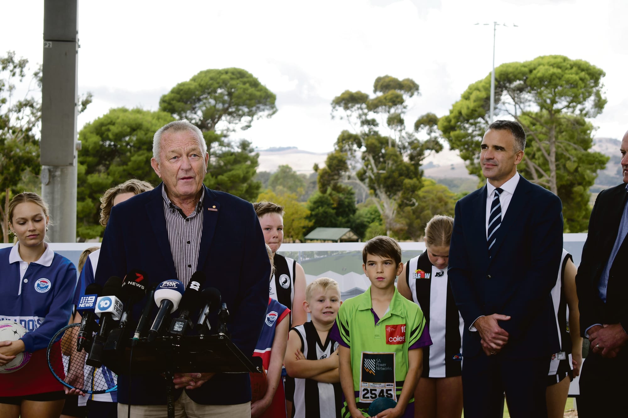 Anti-Gather Round sentiment builds