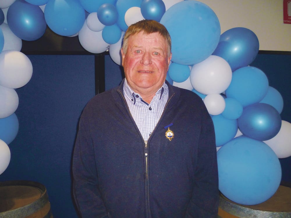 Life Membership to Peter Pech