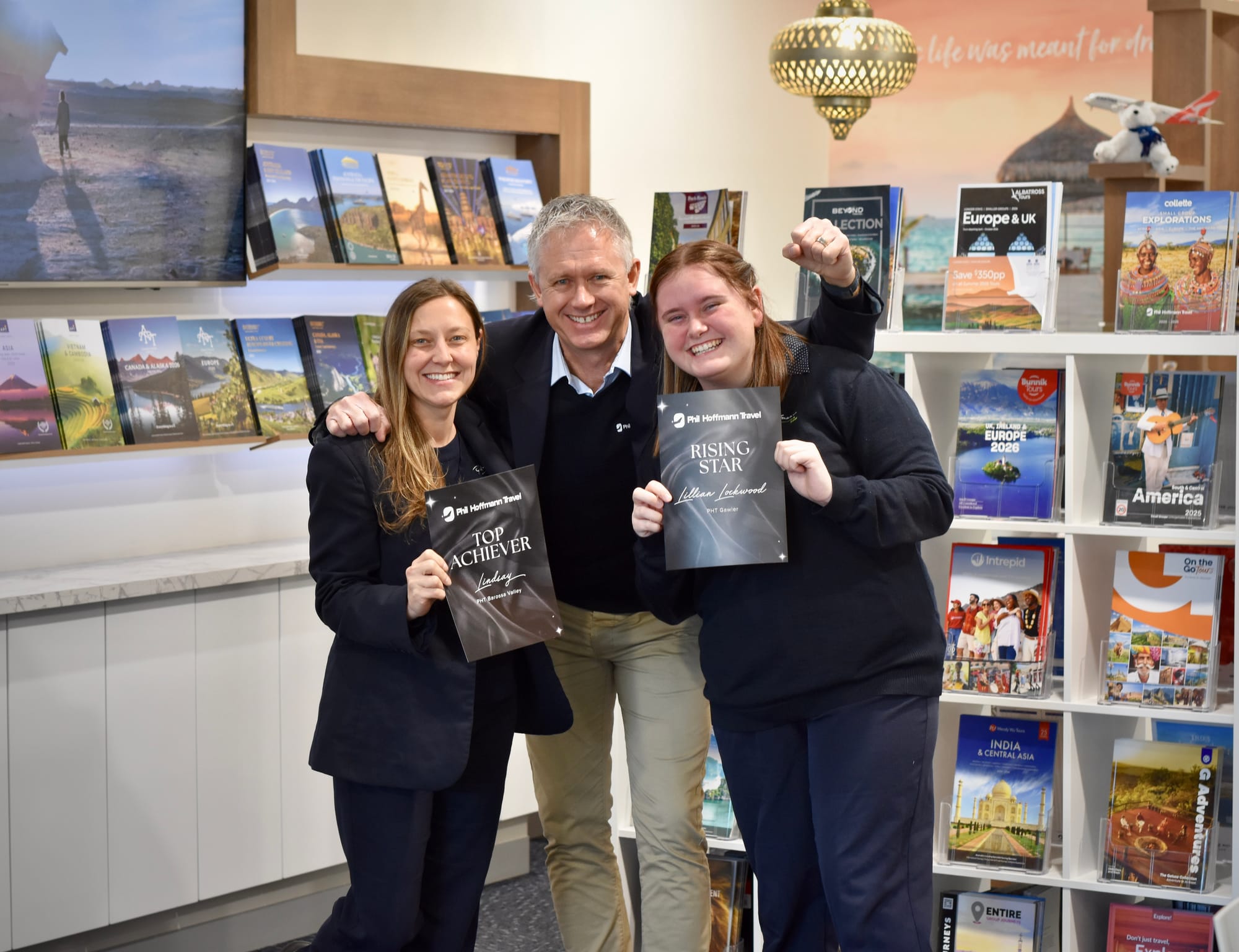 Travel honours for Lindsay and Lillian