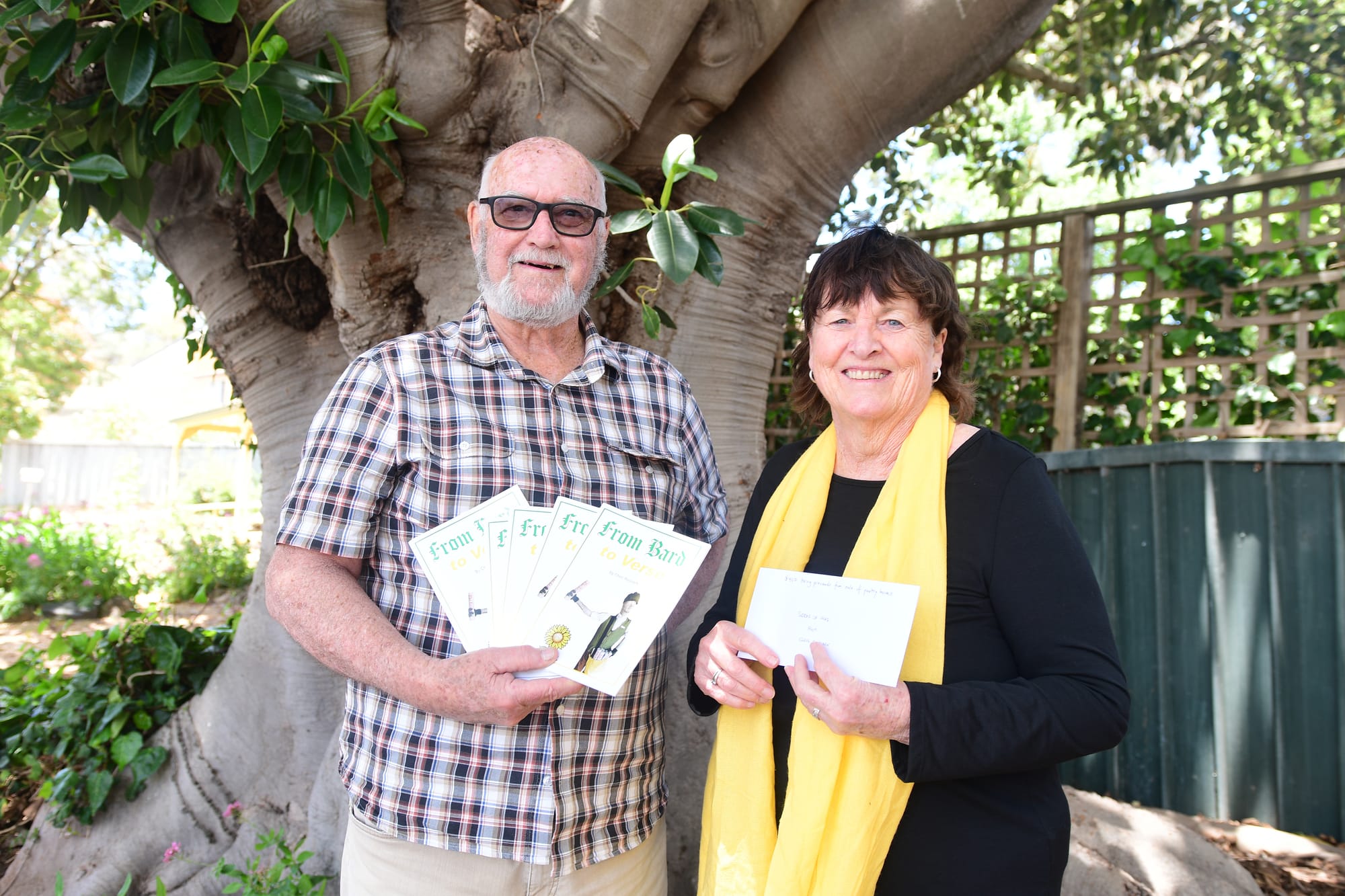 Bard to help plant the town yellow