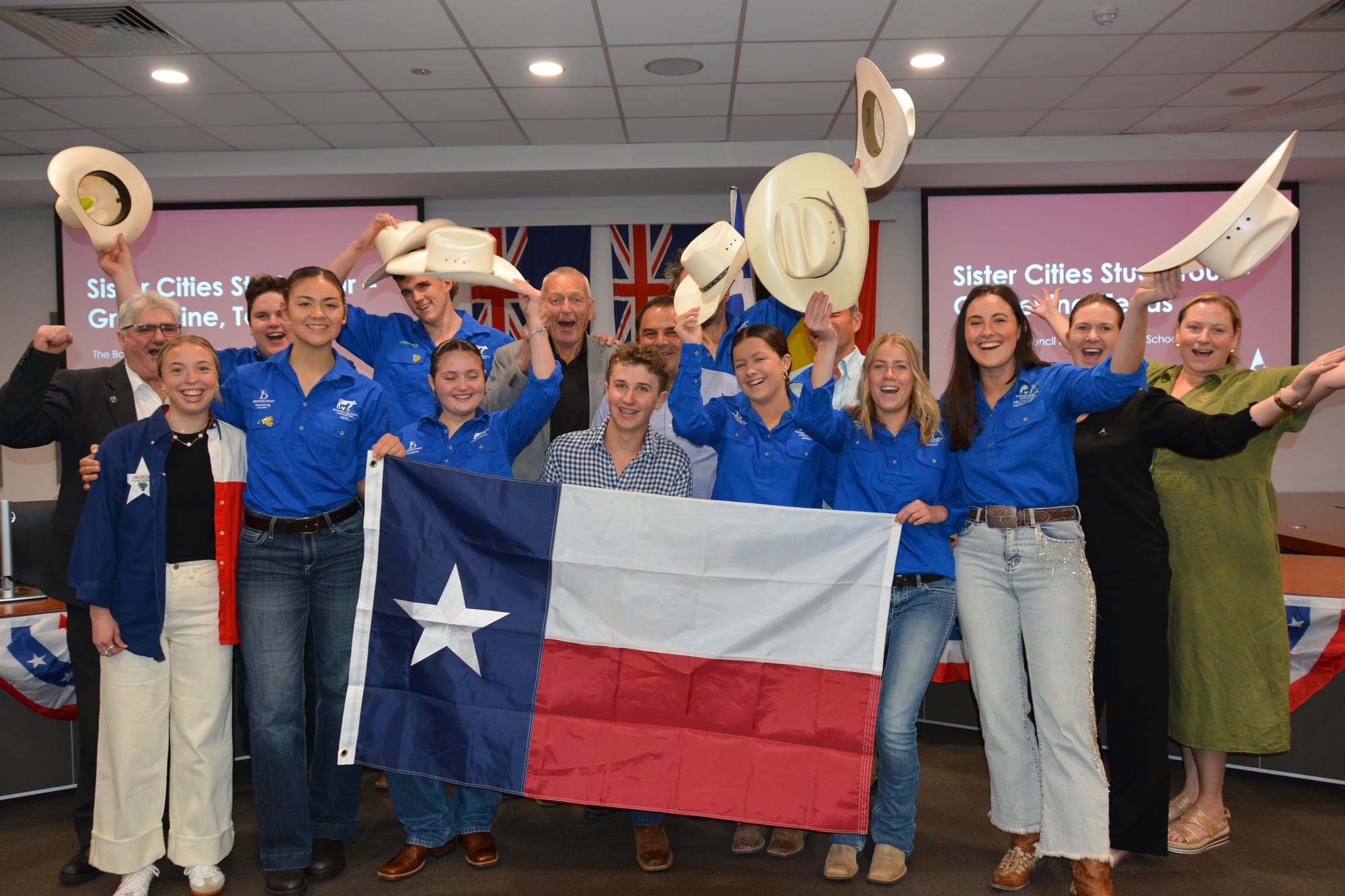 Nuri High students shine in Texas