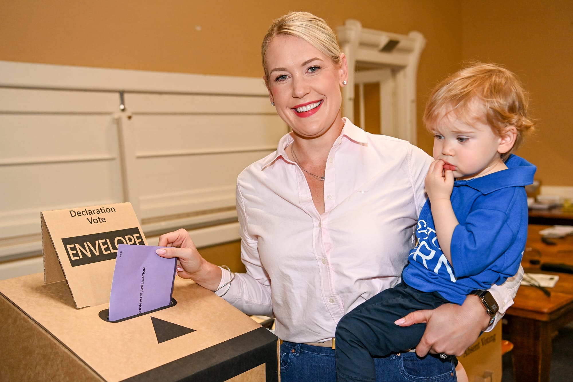 Hurn retains Schubert amid One Nation surge