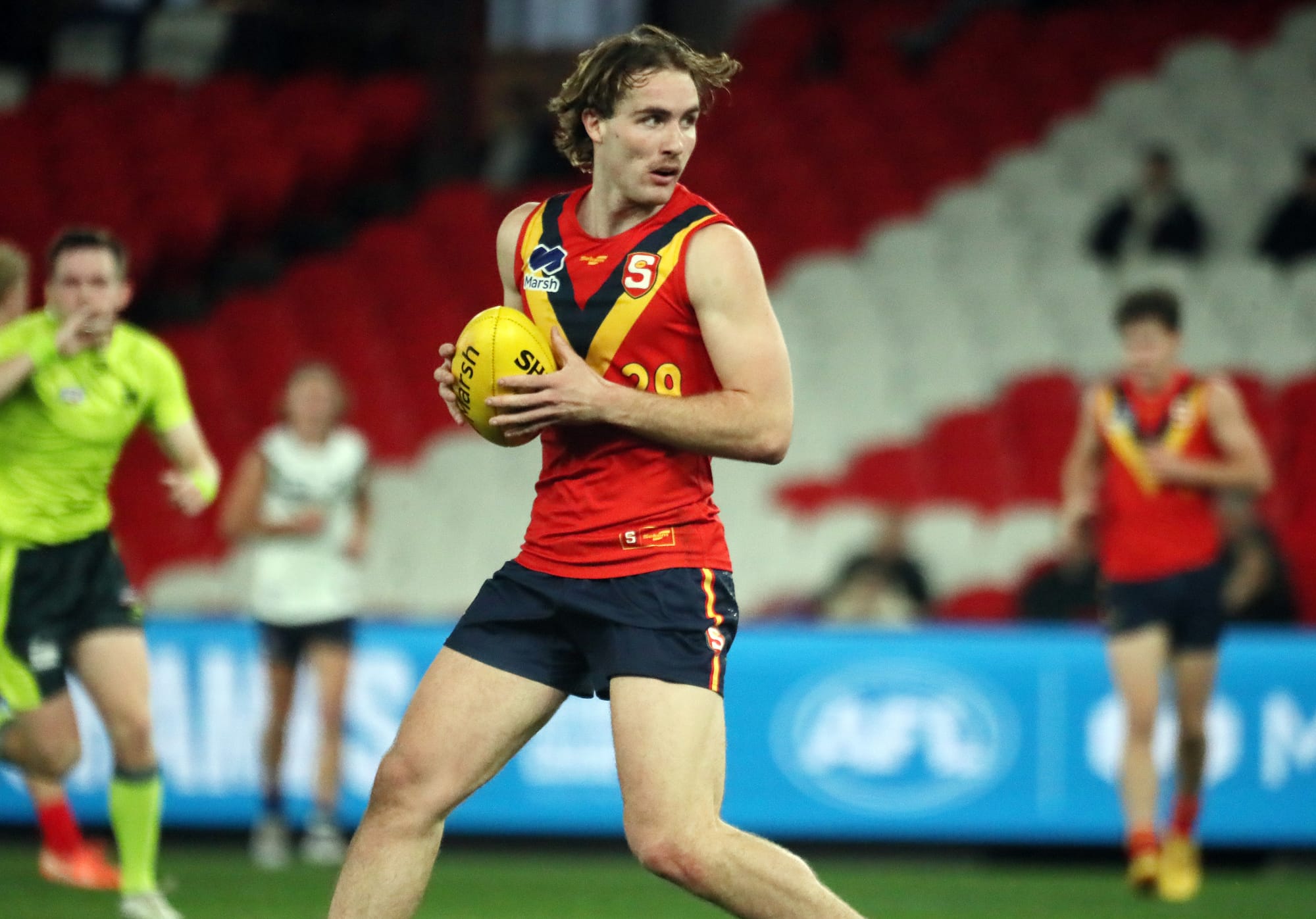 Dyson sharp on debut