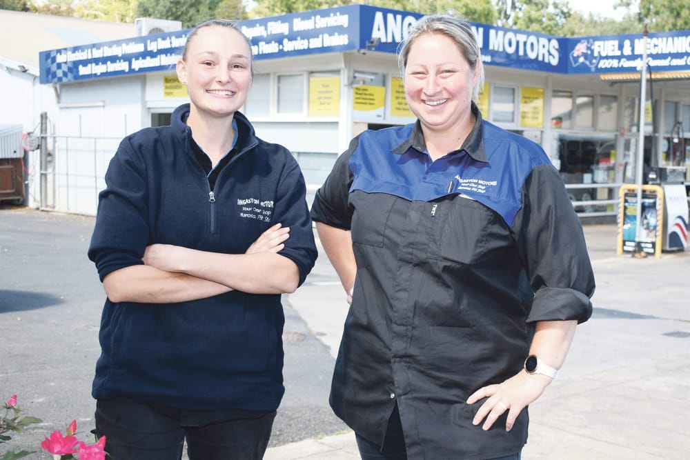 Tee and Natalie prove gender is no barrier post image