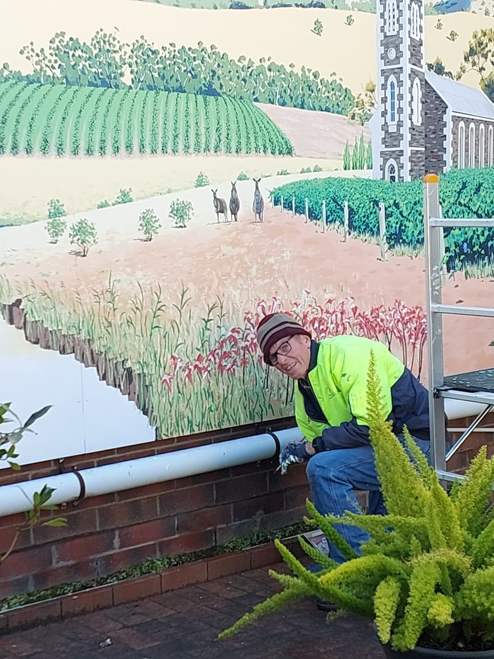 Spring unveiling of community mural at Nuriootpa post image