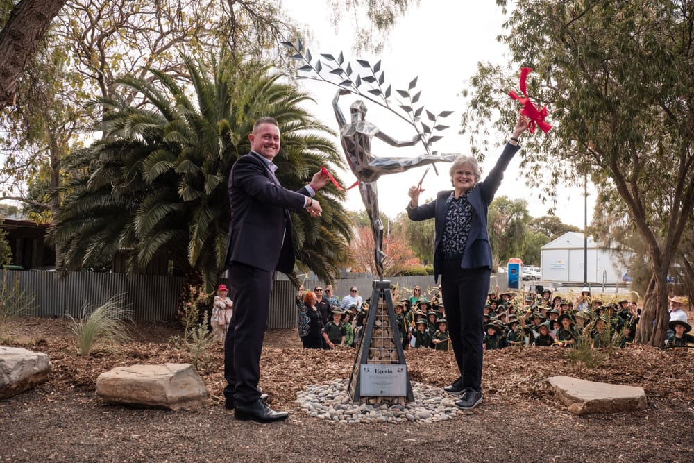 Governor deLights post image