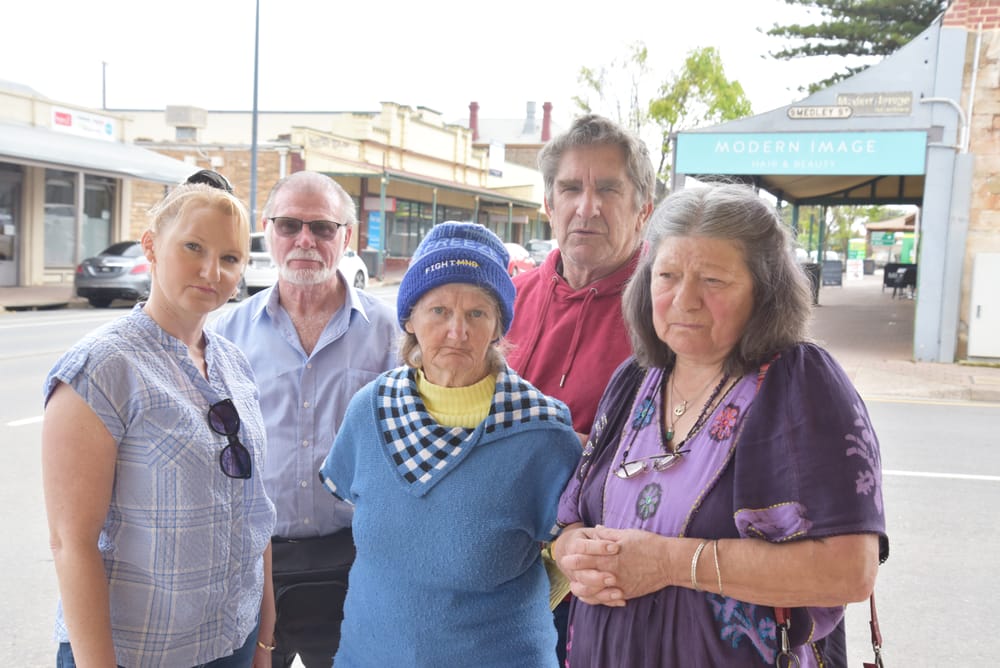 Kapunda residents stand up against bank closure post image