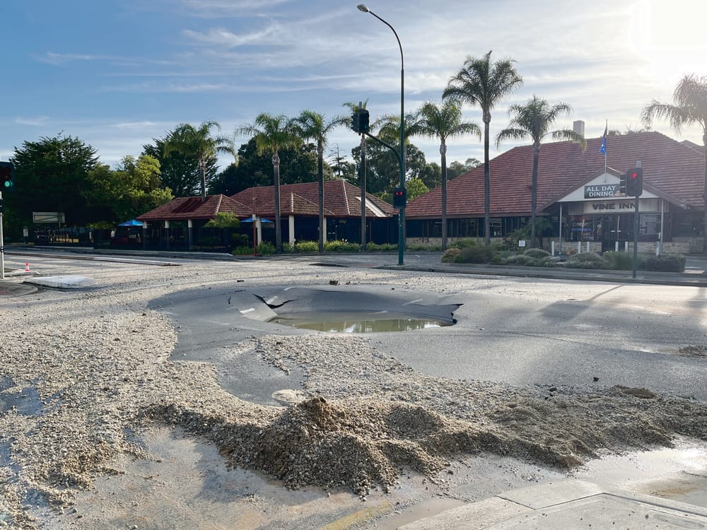 Inter-sink-tion chaos post image