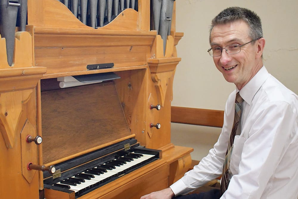 History sounds sweet through pipe organs and bells post image