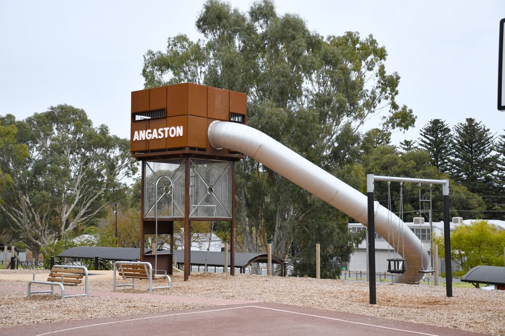 Trashing our towns post image