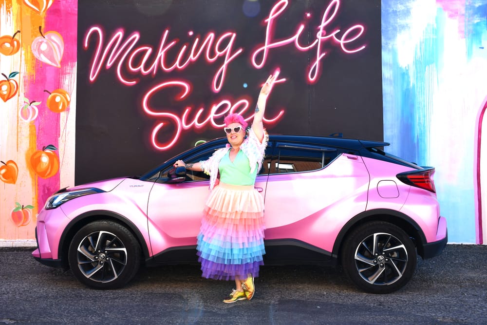 Pinky prepares to light up the stage post image