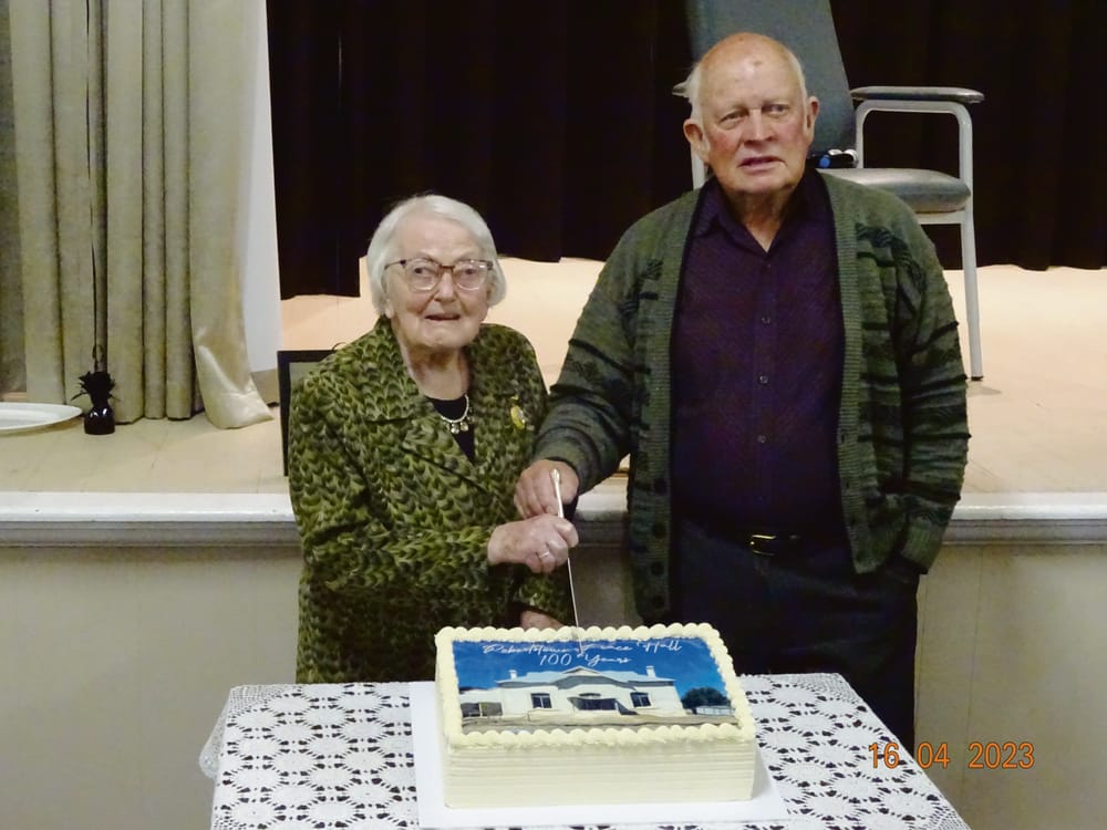 Robertstown Peace Hall celebrates its centenary post image
