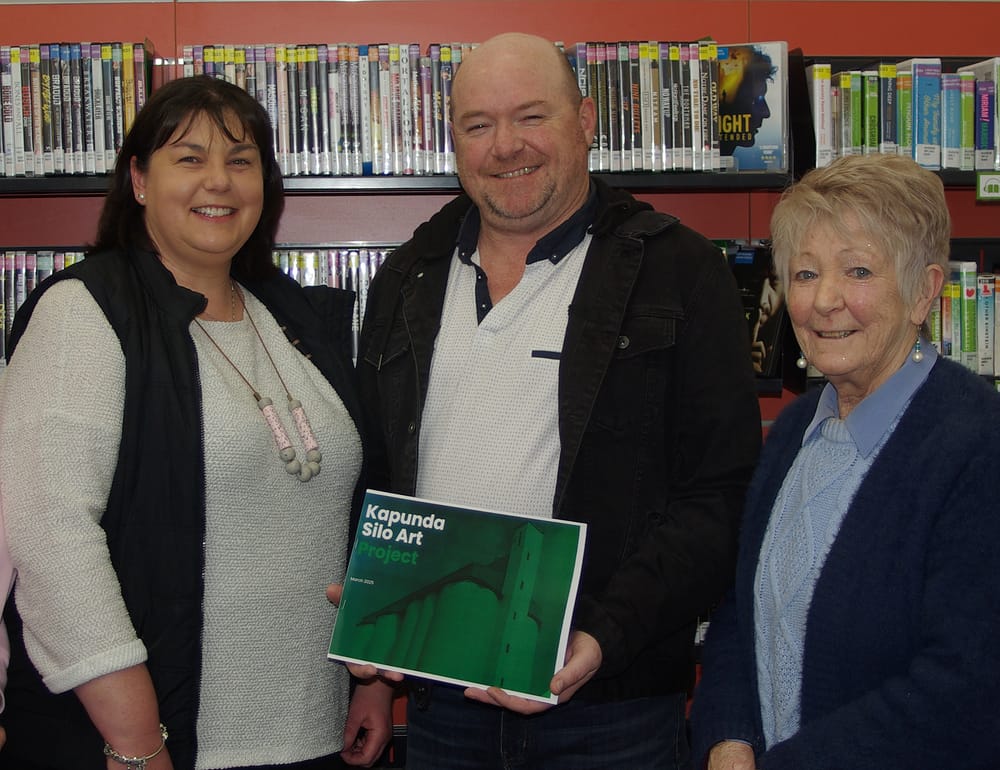 Volunteers support Kapunda Silo Project post image