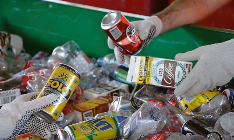 Council backs bottle refund post image