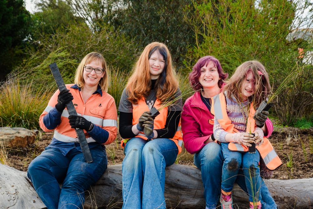 Volunteers get their hands dirty on National Tree Day post image