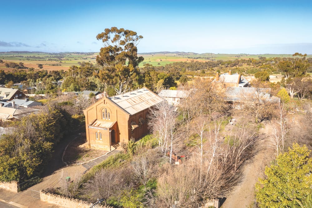 Historical hot properties at Kapunda post image