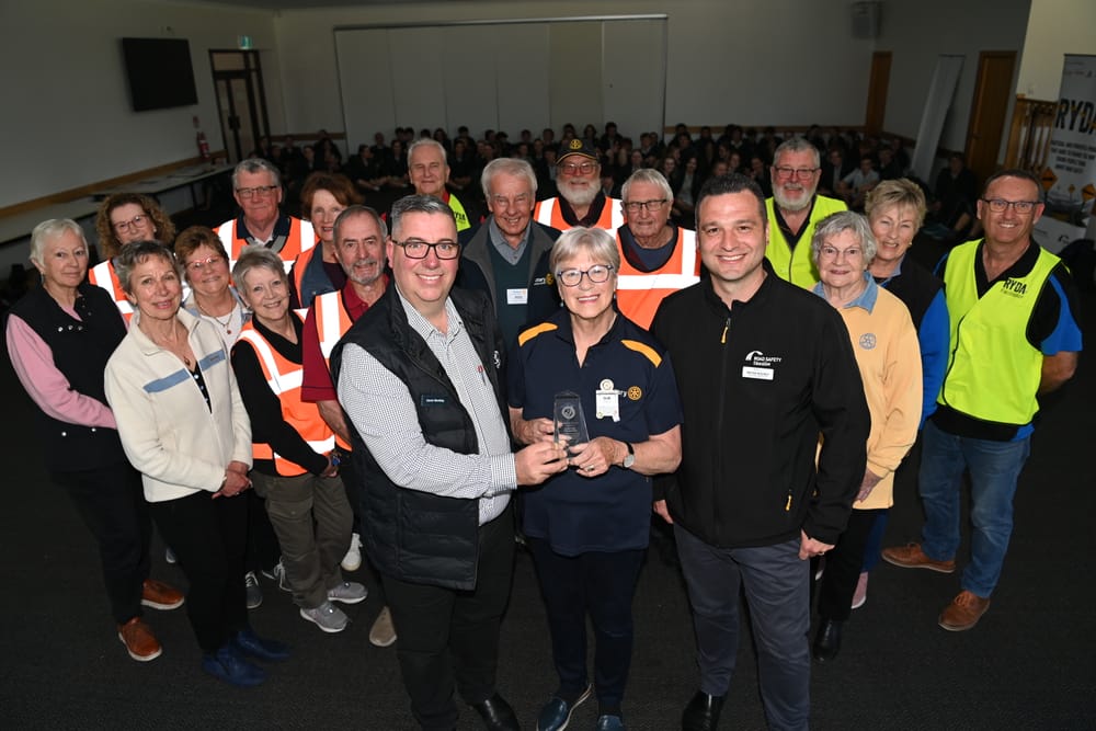 Barossa Rotarians win top road safety award post image