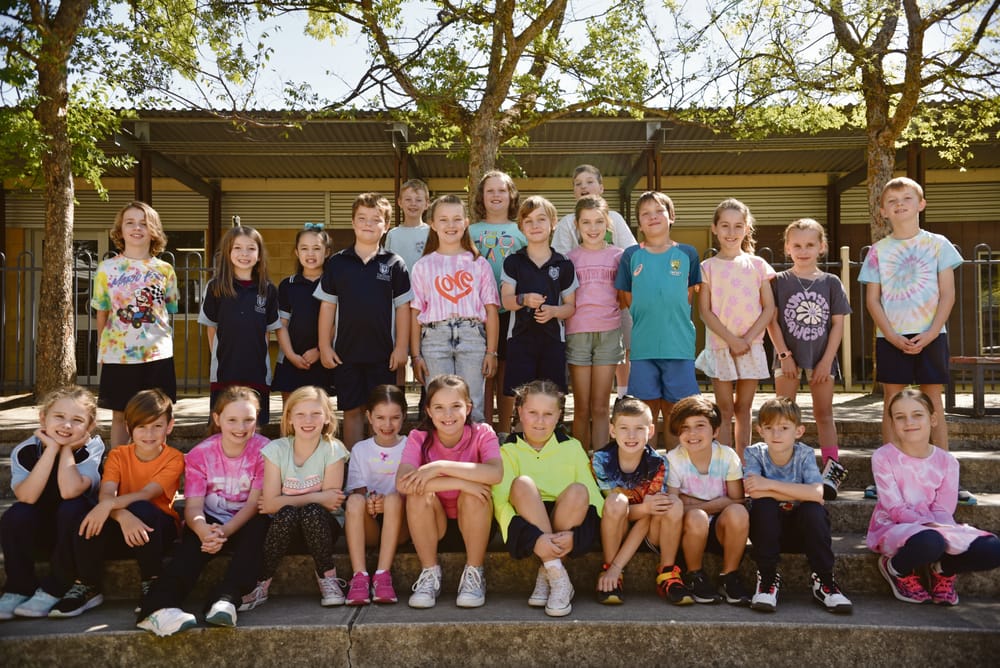 Ivy raises awareness on Loud Shirt Day post image