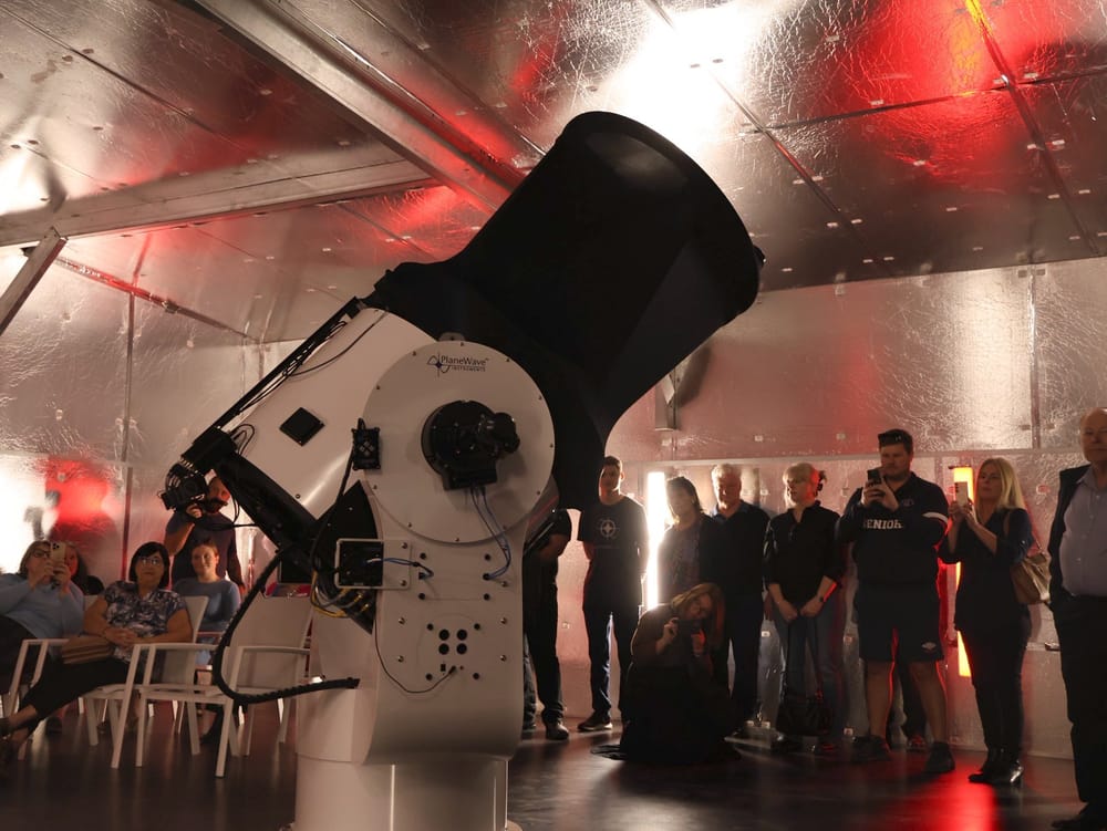 Reach-ing for the stars post image