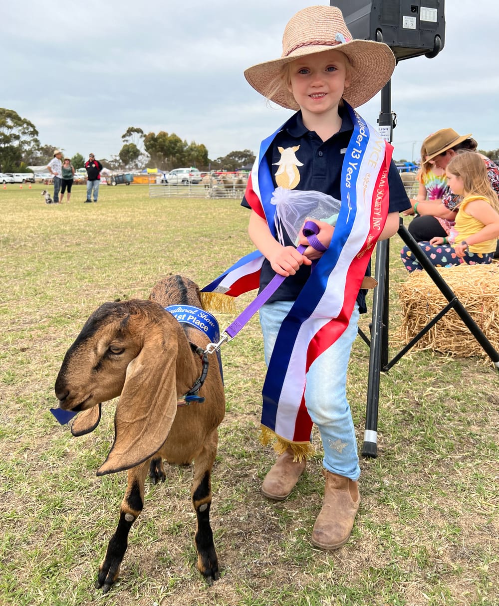 Kapunda ready for sow much fun! post image