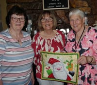 Christmas lunch for Kapunda Meals On Wheels volunteers post image