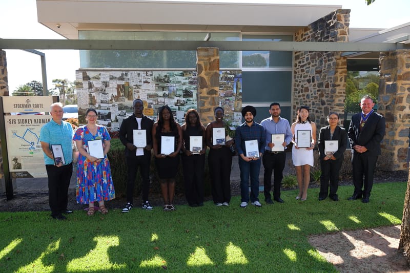A joyous welcome to new citizens post image