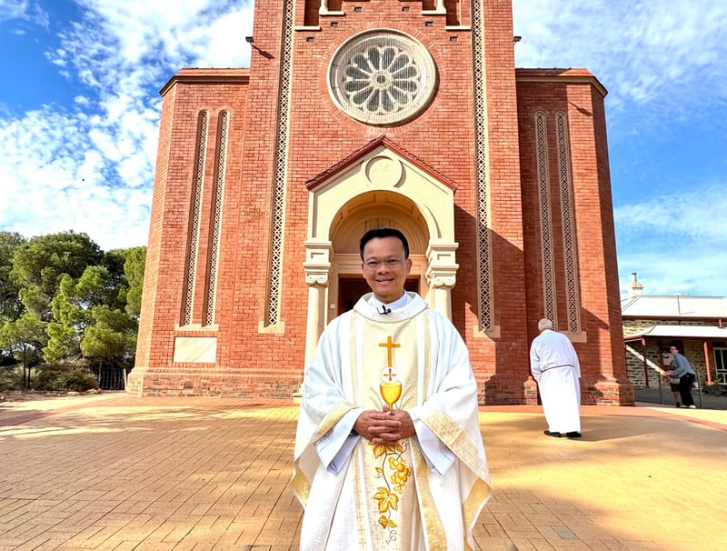 Catholic Community welcomes new Priest post image