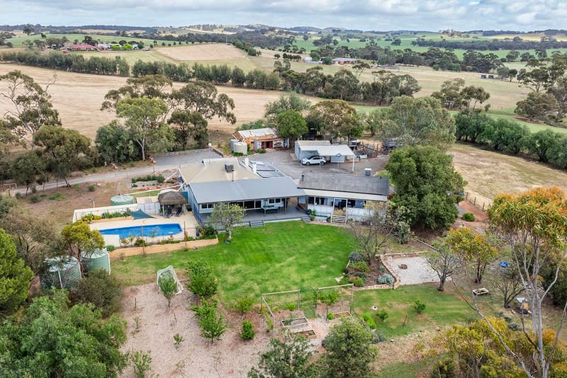 Tranquil acreage, family escape post image