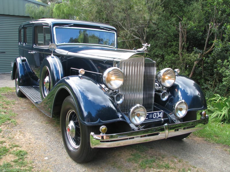 Packard Motor Rally cruising to the Barossa post image